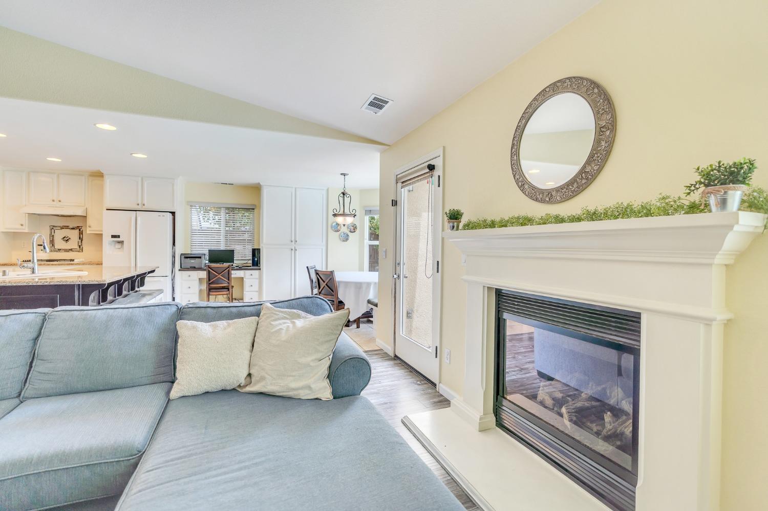Detail Gallery Image 36 of 77 For 679 Birch Ave, Los Banos,  CA 93635 - 4 Beds | 2 Baths