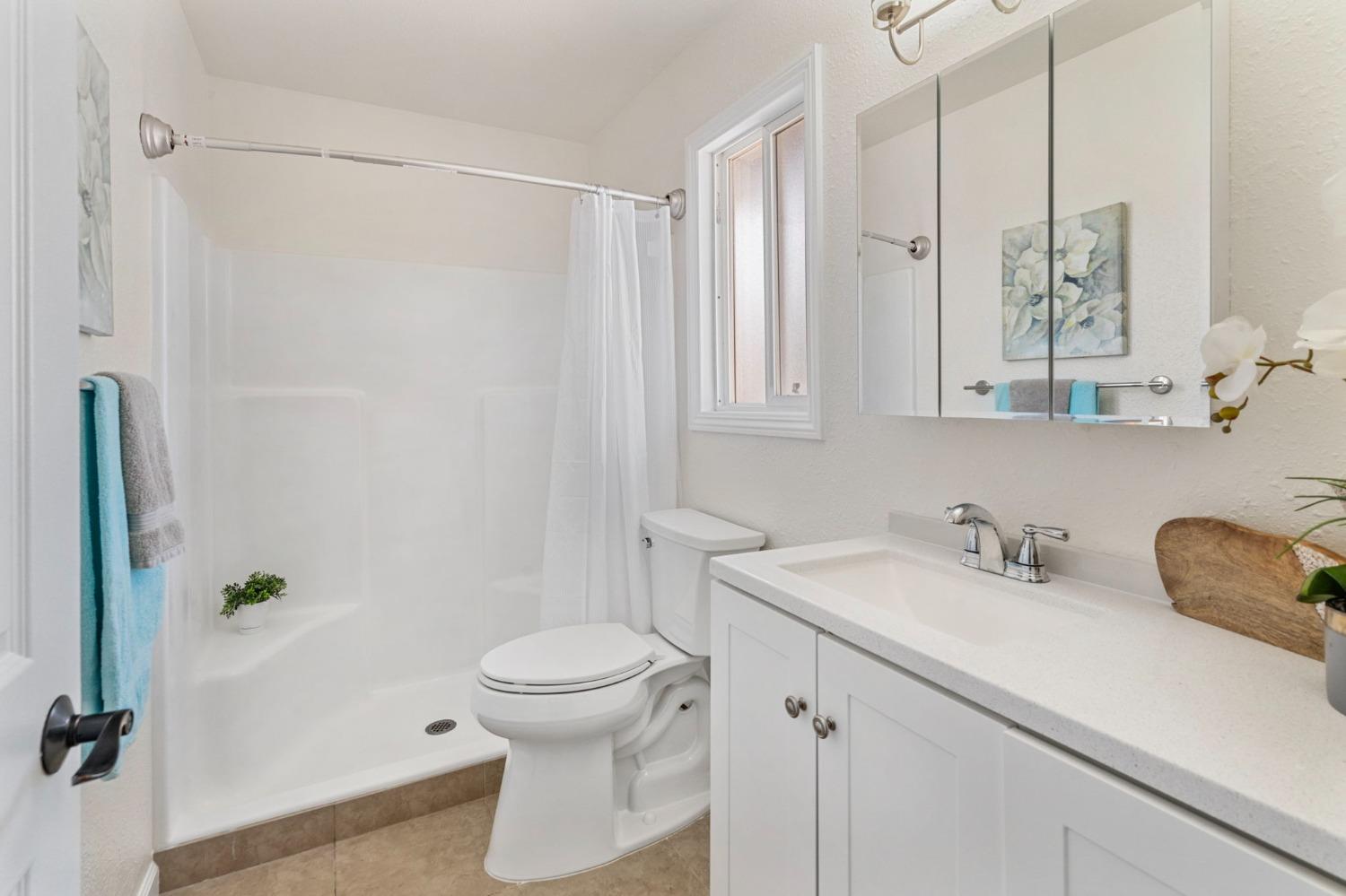 Detail Gallery Image 44 of 86 For 23155 Vaquero Ct, Tracy,  CA 95304 - 5 Beds | 3 Baths