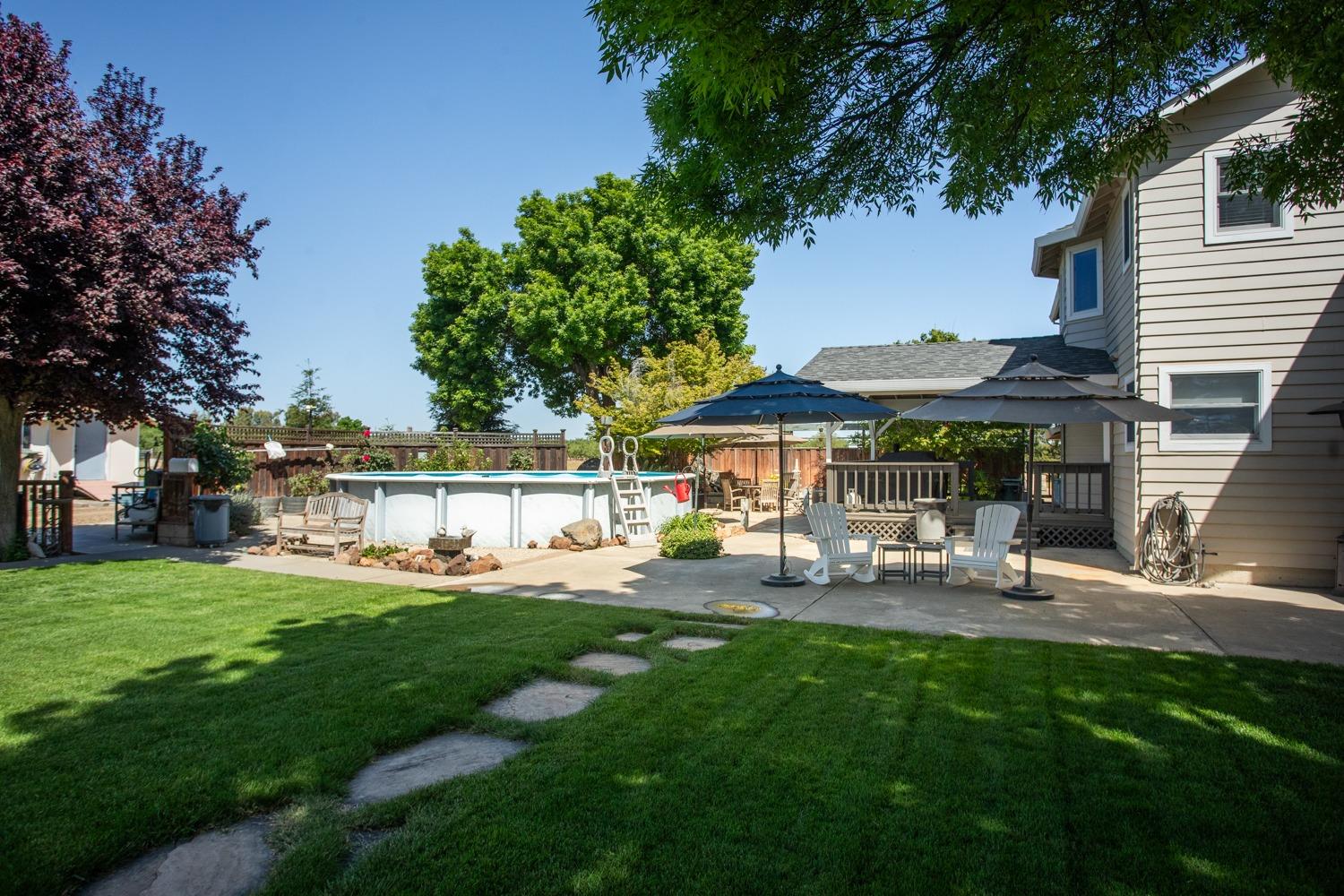 Detail Gallery Image 19 of 81 For 509 Wyer Rd, Arbuckle,  CA 95912 - 5 Beds | 2/1 Baths