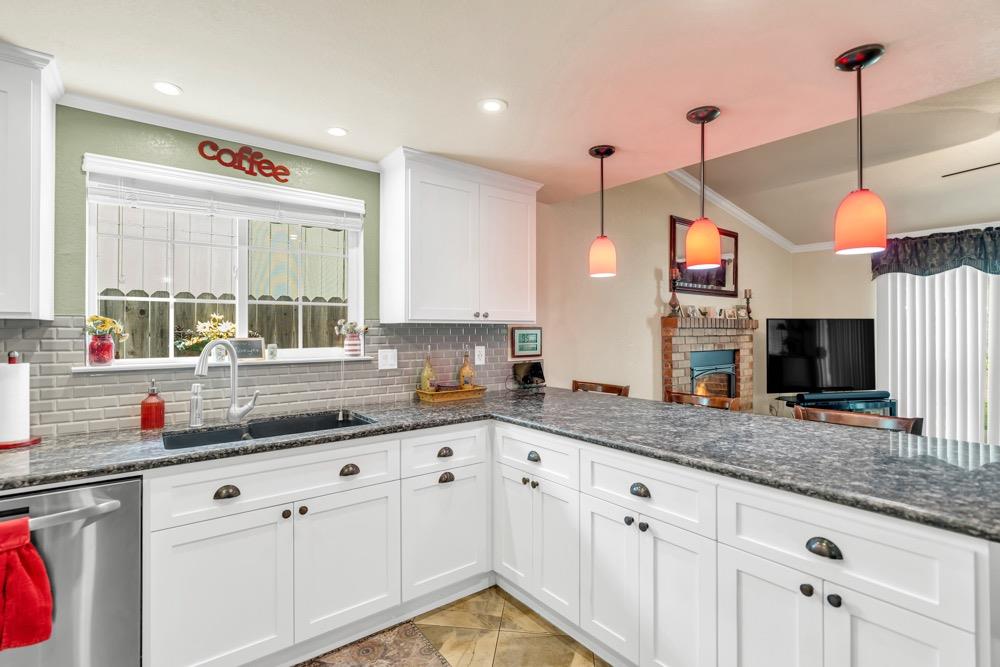 Sun Brae Court, Rio Linda, California image 16