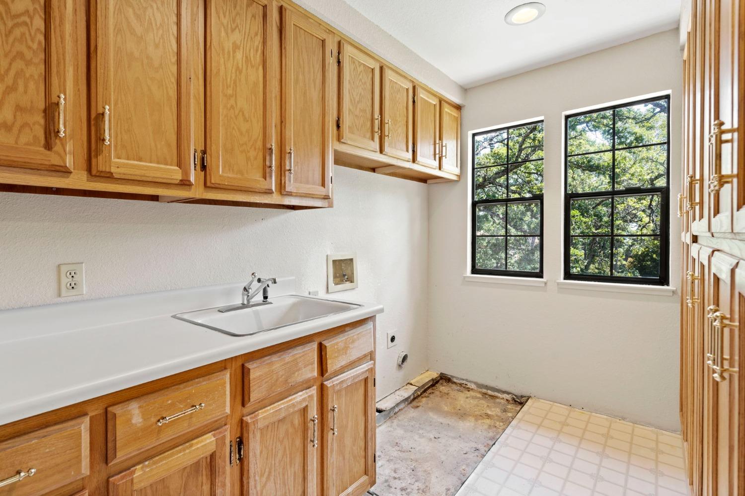 Ridgeview Drive, El Dorado Hills, California image 27