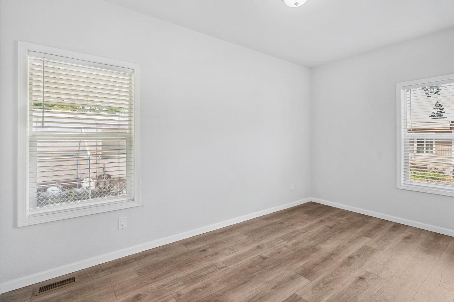 Detail Gallery Image 15 of 22 For 2000 West Capitol Ave. 125, West Sacramento,  CA 95691 - 2 Beds | 2 Baths