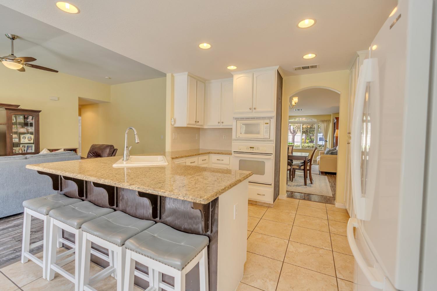 Detail Gallery Image 24 of 77 For 679 Birch Ave, Los Banos,  CA 93635 - 4 Beds | 2 Baths