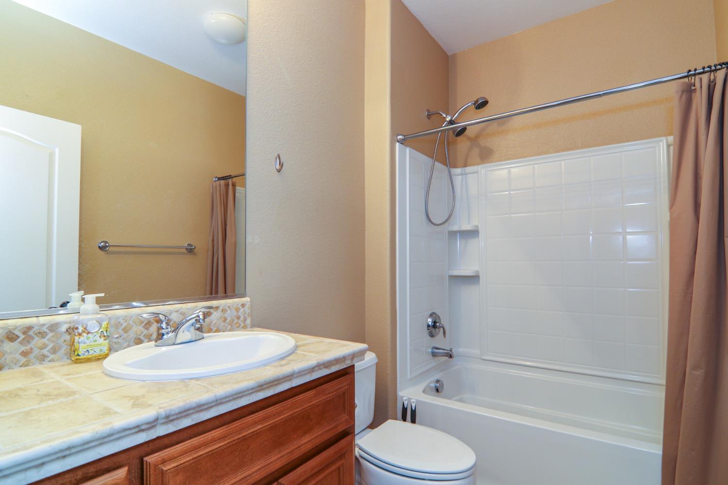 E Marseille Lane, Roseville, California image 35