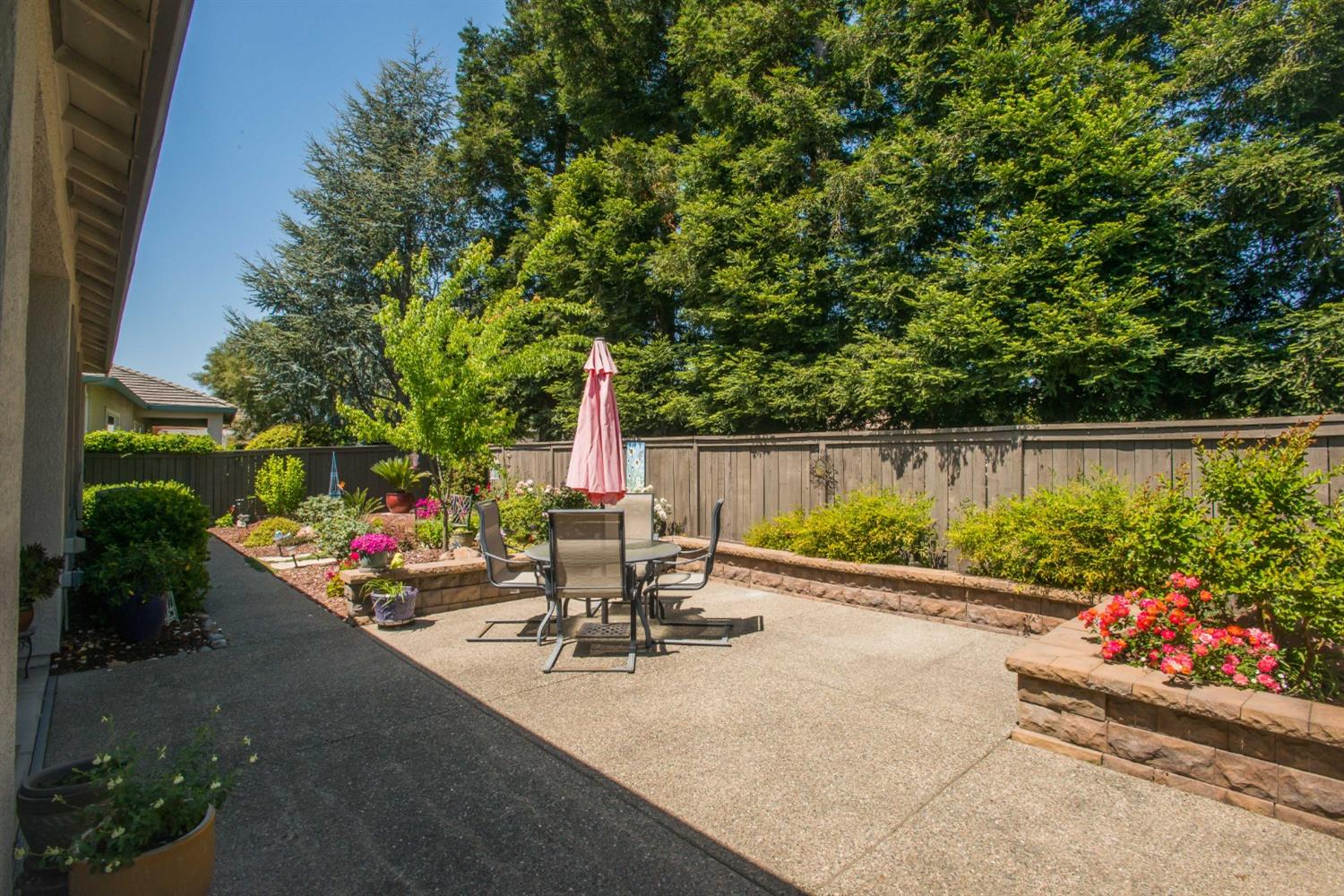 Detail Gallery Image 59 of 60 For 2909 Robinson Creek Ln, Elk Grove,  CA 95758 - 2 Beds | 2 Baths