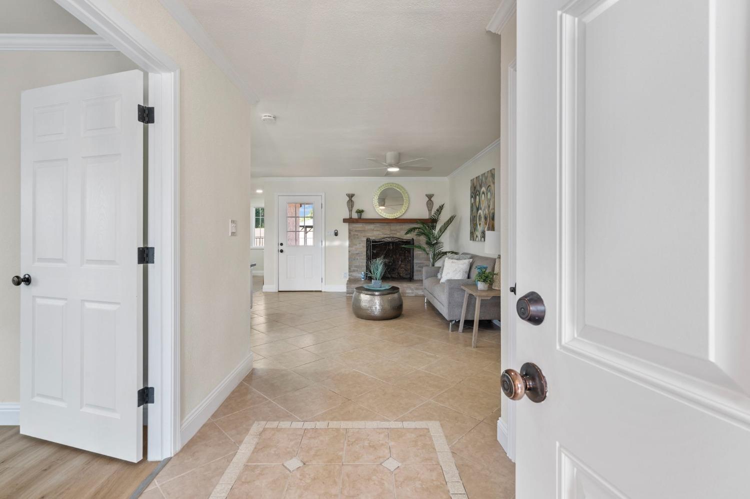Detail Gallery Image 11 of 86 For 23155 Vaquero Ct, Tracy,  CA 95304 - 5 Beds | 3 Baths