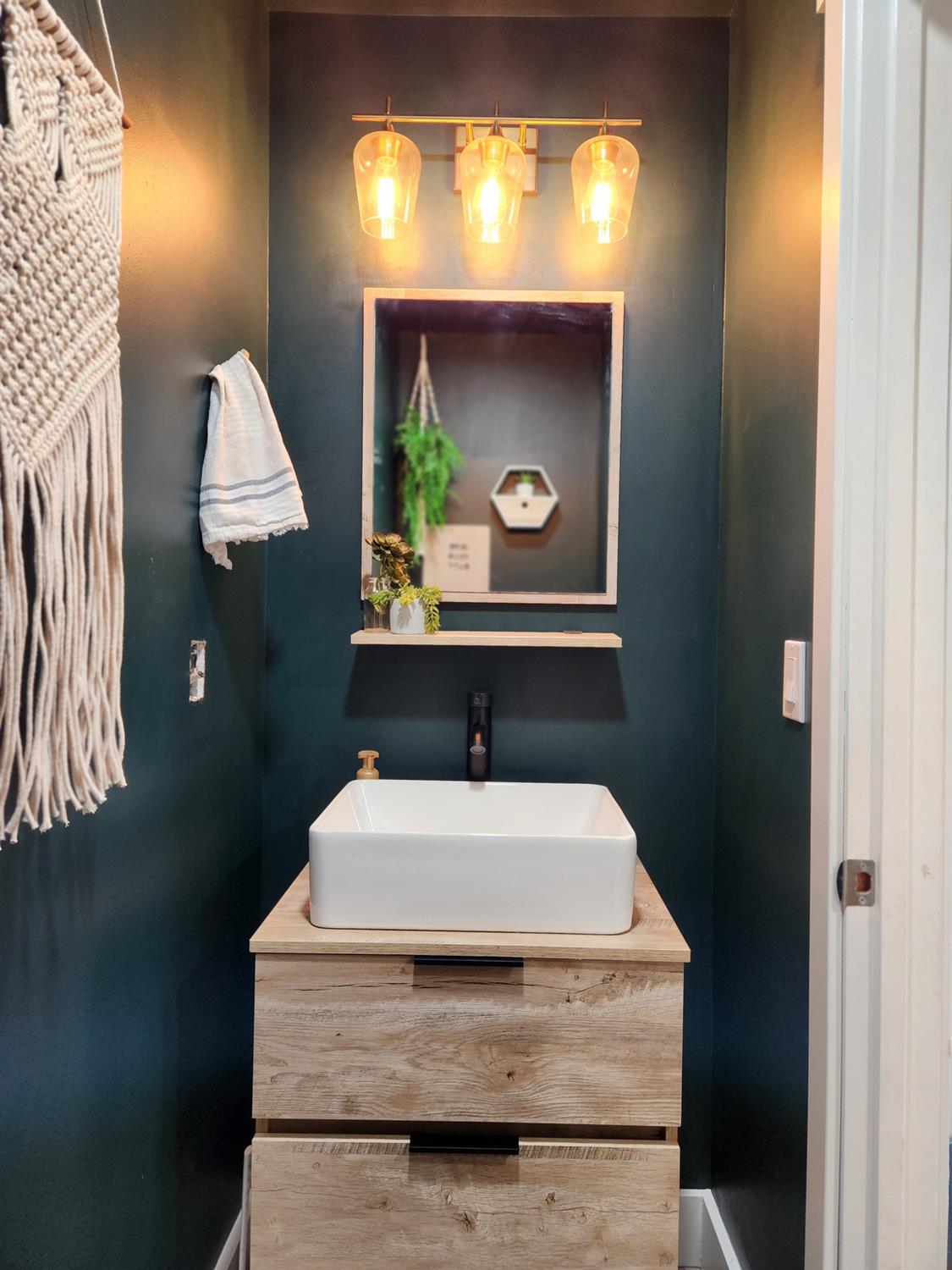 Detail Gallery Image 27 of 34 For 8945 Gilardi Rd, Newcastle,  CA 95658 - 2 Beds | 2/1 Baths