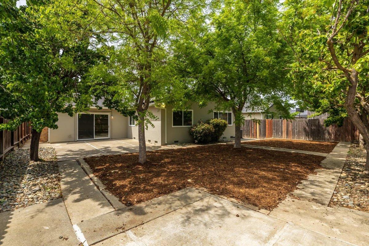 Detail Gallery Image 25 of 35 For 3538 Huntsman Dr, Sacramento,  CA 95826 - 4 Beds | 2 Baths