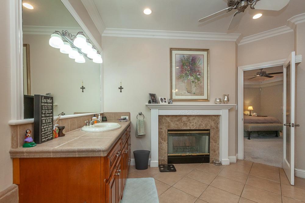 Detail Gallery Image 42 of 87 For 1111 Brighton Way, Lodi,  CA 95242 - 4 Beds | 3/1 Baths