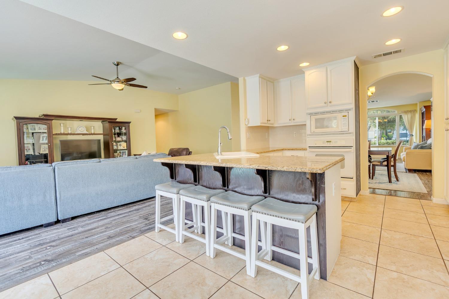 Detail Gallery Image 18 of 77 For 679 Birch Ave, Los Banos,  CA 93635 - 4 Beds | 2 Baths