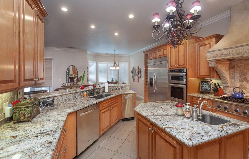 Detail Gallery Image 20 of 87 For 1111 Brighton Way, Lodi,  CA 95242 - 4 Beds | 3/1 Baths