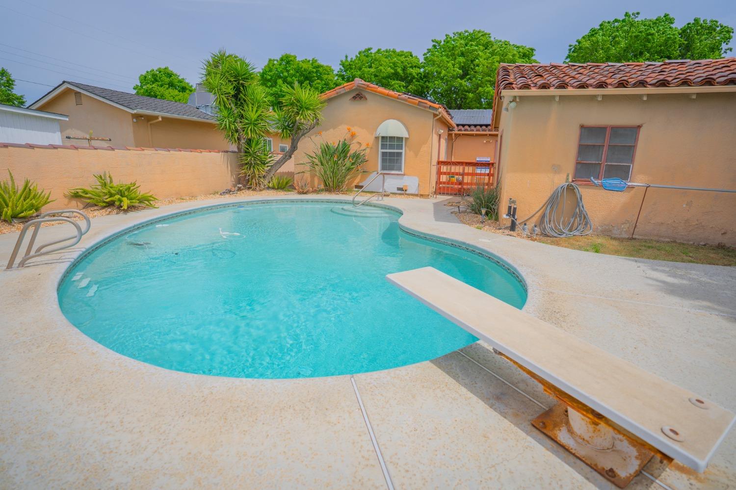 Detail Gallery Image 72 of 87 For 1735 S 6th St, Los Banos,  CA 93635 - 3 Beds | 3 Baths
