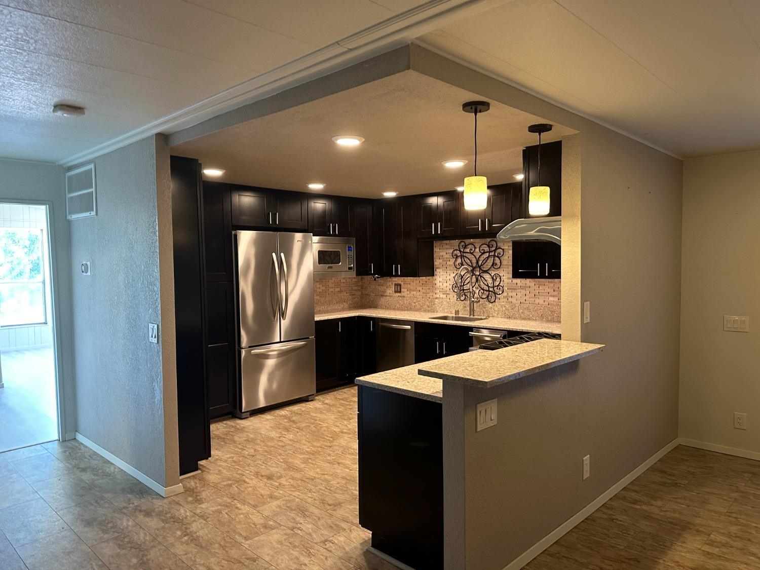 Detail Gallery Image 11 of 20 For 659 W Brannan Island Rd, Isleton,  CA 95641 - 2 Beds | 2 Baths