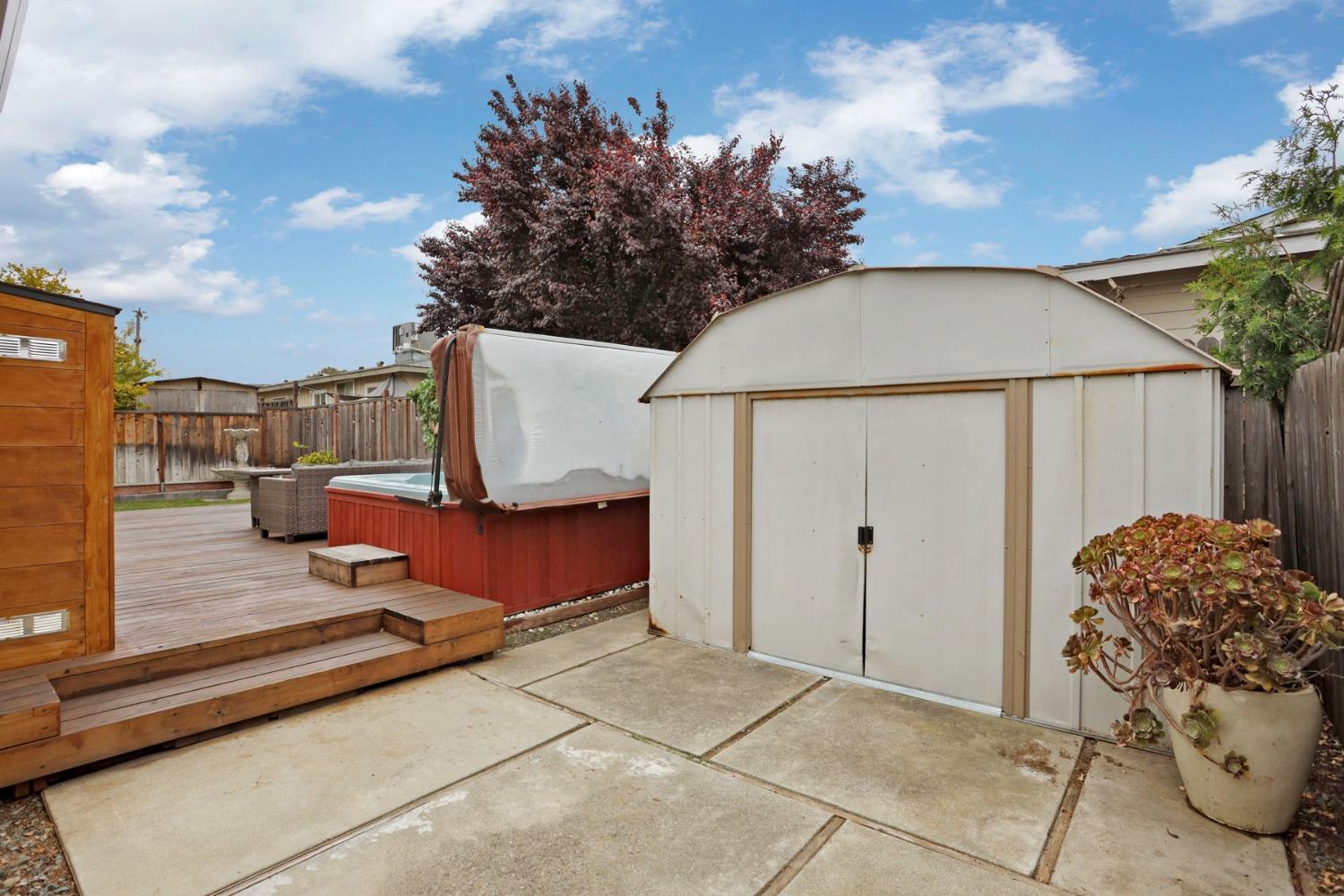 Detail Gallery Image 35 of 39 For 3973 Duke Way, Livermore,  CA 94550 - 3 Beds | 2 Baths