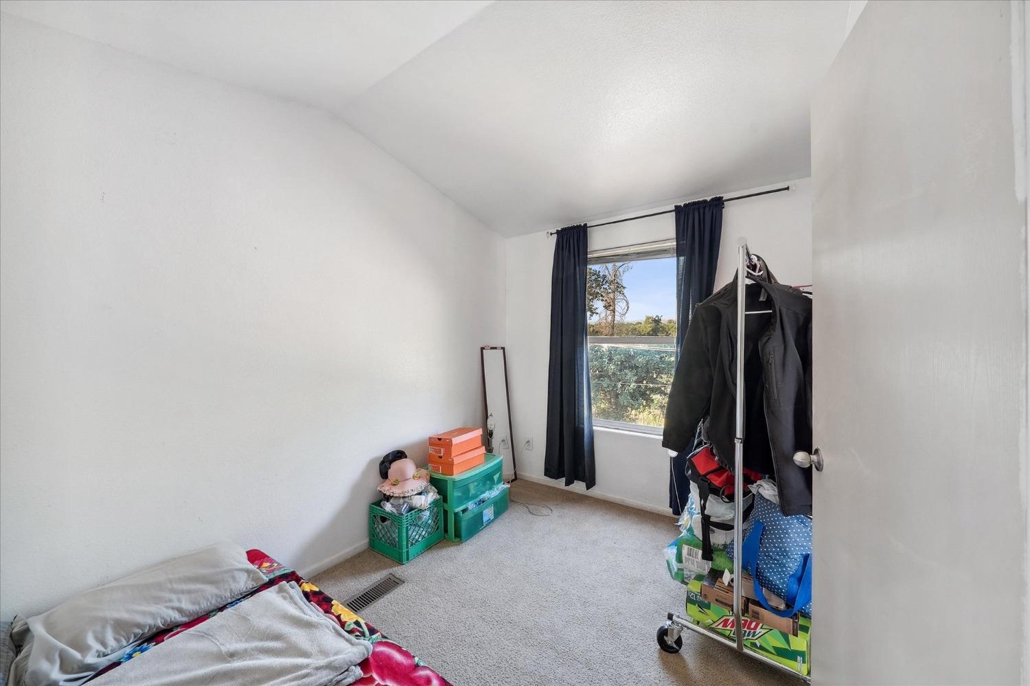 Southwood Dr, Cottonwood, California image 14