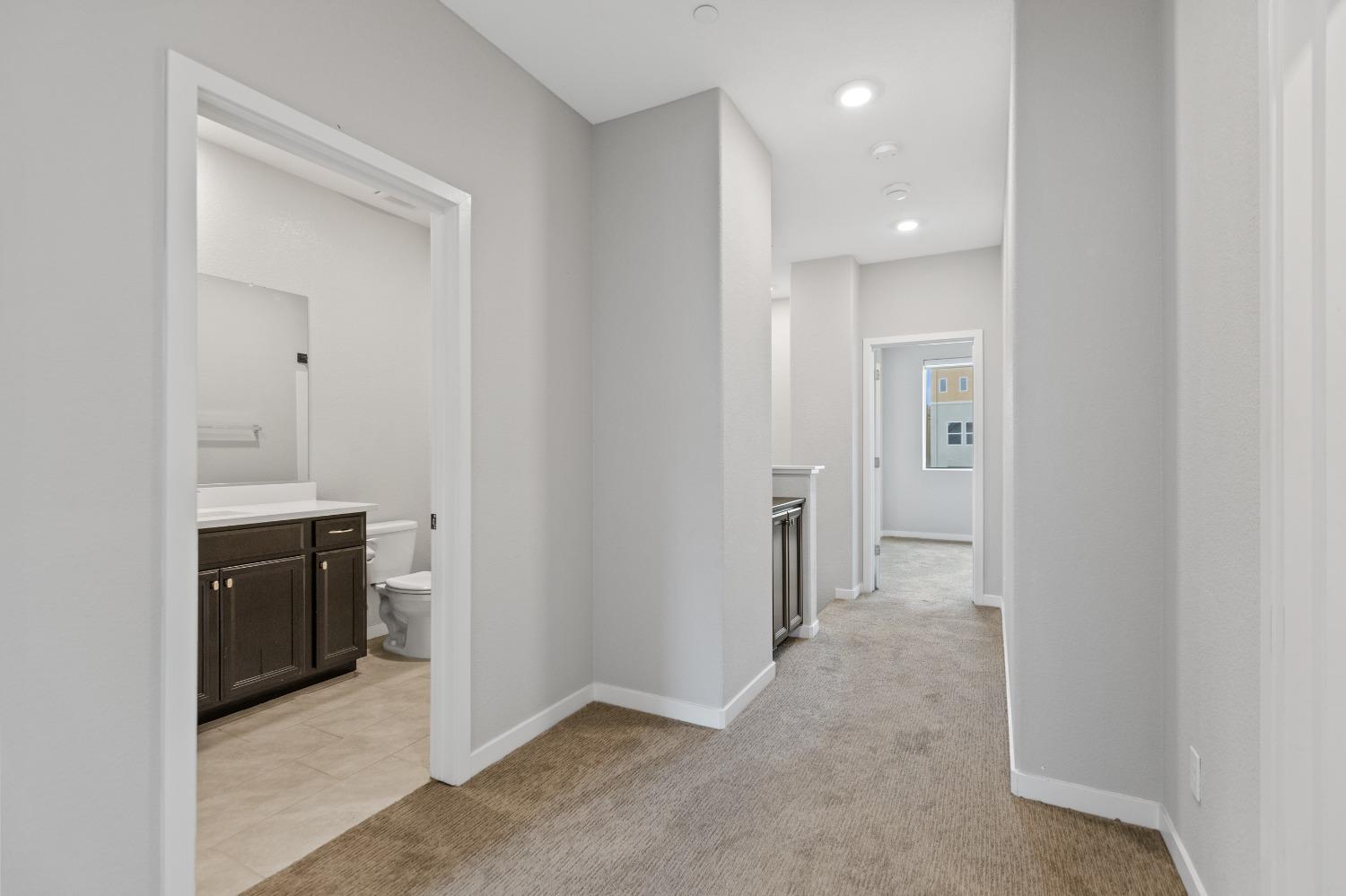 Detail Gallery Image 36 of 45 For 4164 Sally Ride Way, Sacramento,  CA 95834 - 3 Beds | 2/1 Baths
