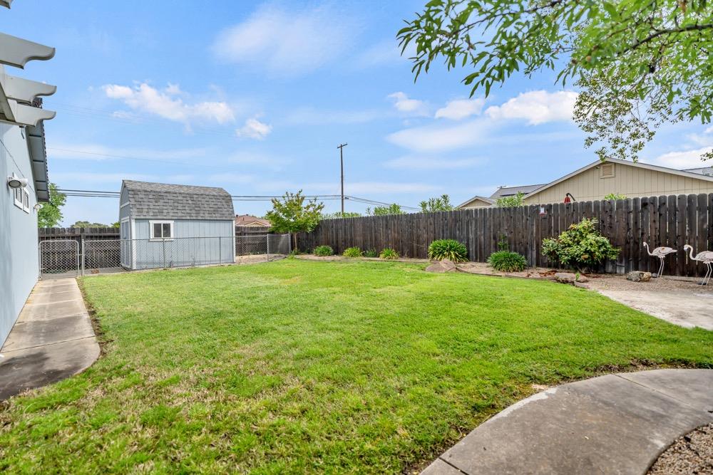Sun Brae Court, Rio Linda, California image 37