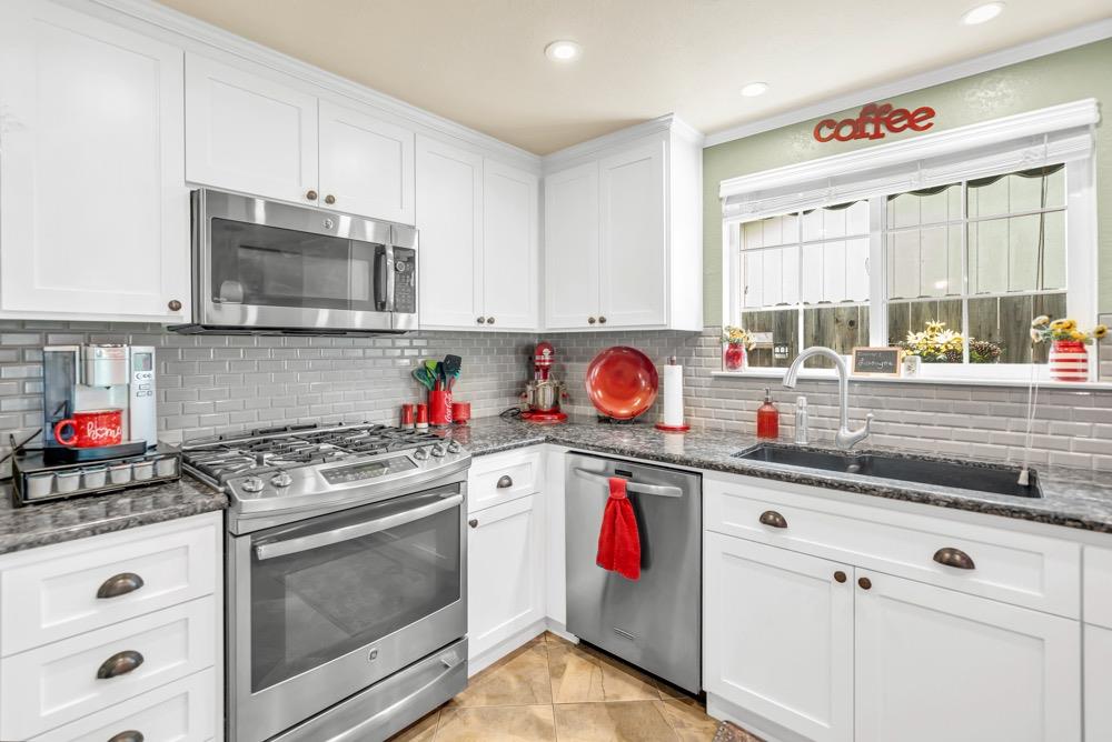 Sun Brae Court, Rio Linda, California image 15