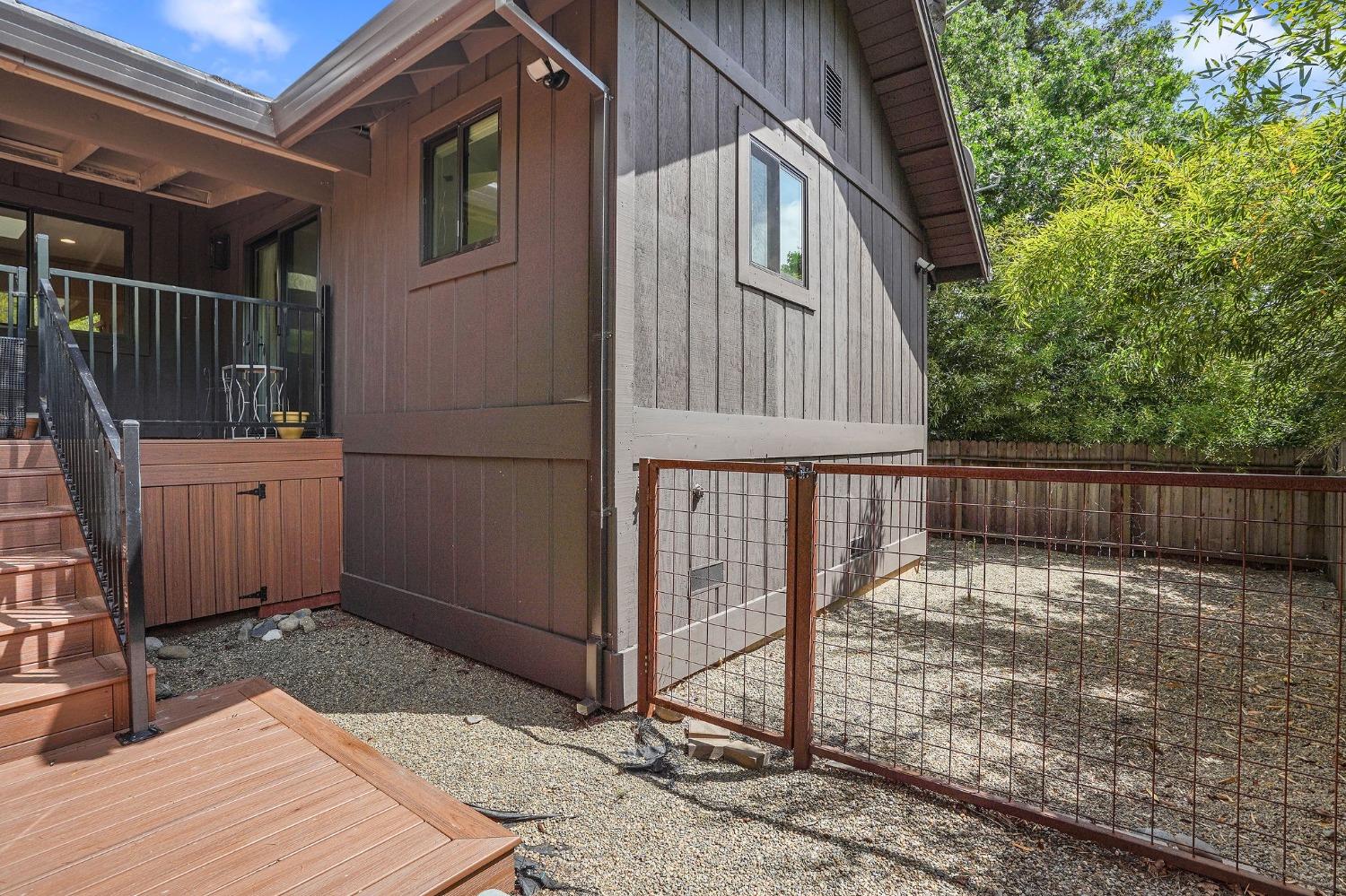Sarah Court, Carmichael, California image 44