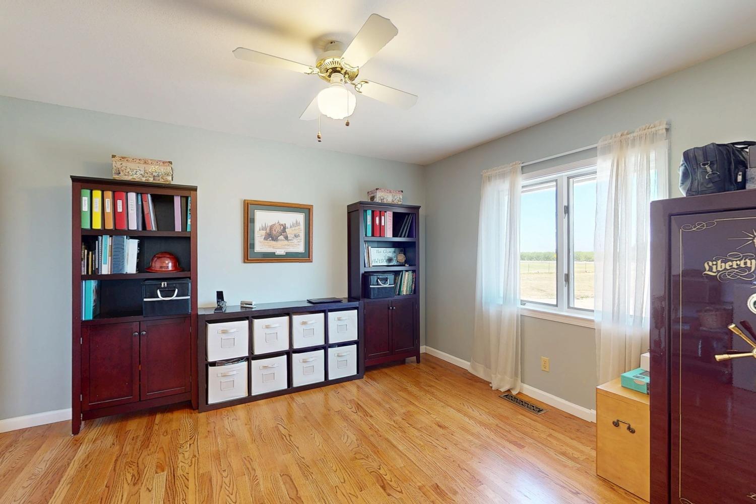 Detail Gallery Image 43 of 81 For 509 Wyer Rd, Arbuckle,  CA 95912 - 5 Beds | 2/1 Baths