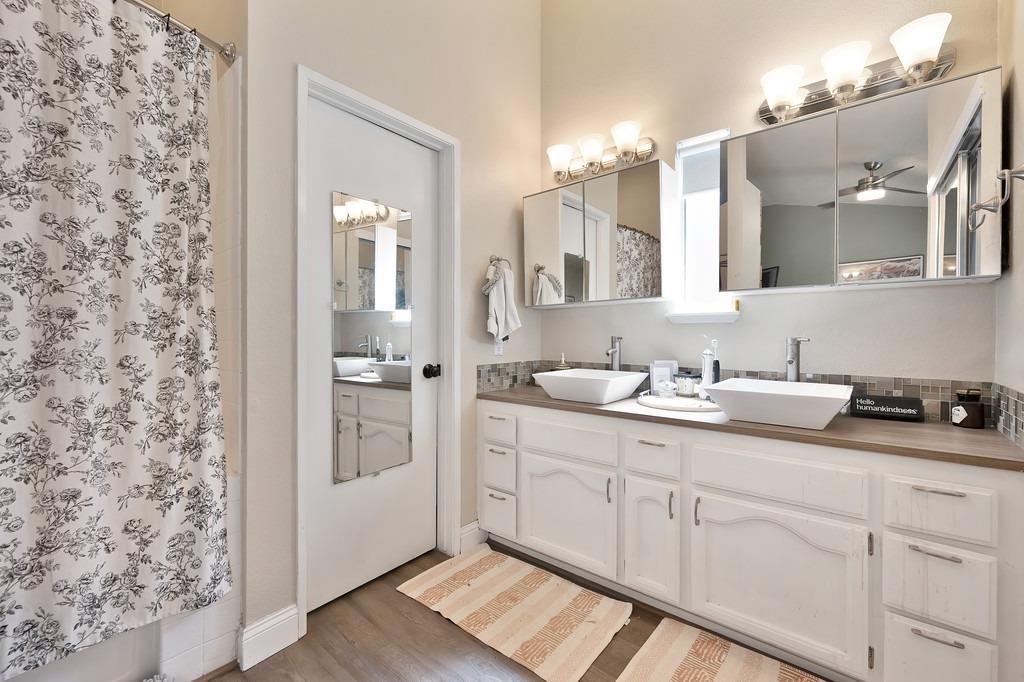 Foxwood Court, Citrus Heights, California image 18