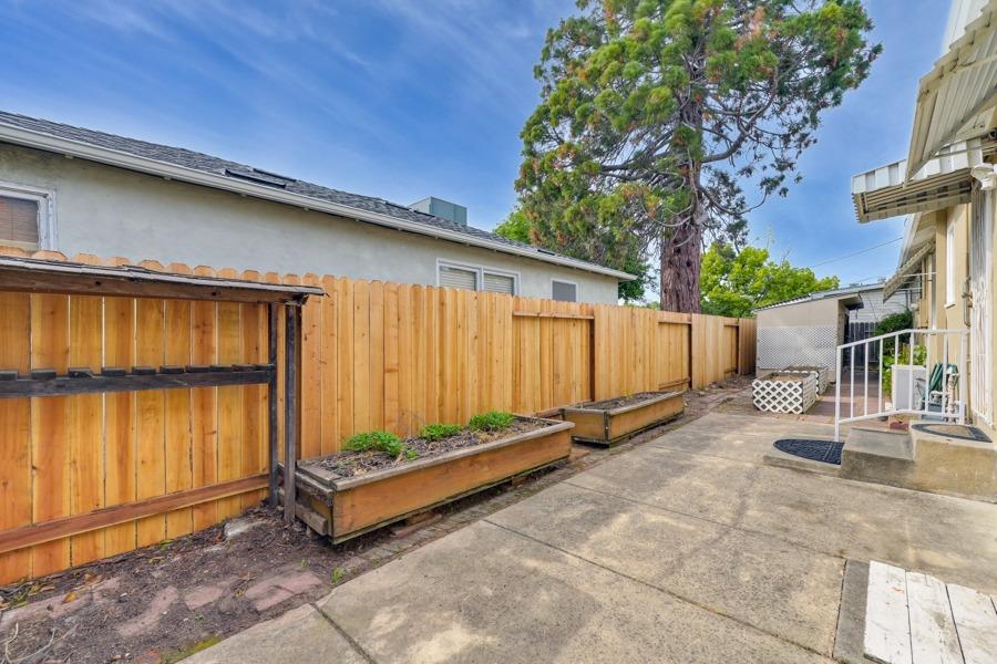 Detail Gallery Image 29 of 32 For 5424 Virginia Way, Sacramento,  CA 95822 - 3 Beds | 2 Baths