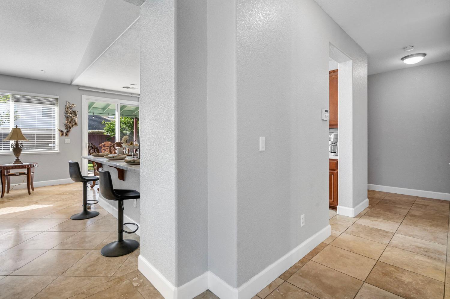 Detail Gallery Image 17 of 36 For 1762 Ashtree Ct, Tracy,  CA 95376 - 5 Beds | 4 Baths