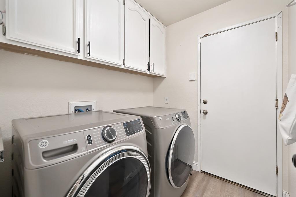 Foxwood Court, Citrus Heights, California image 15