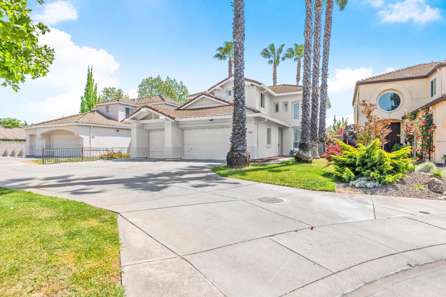 W Island Court, Elk Grove, California image 49