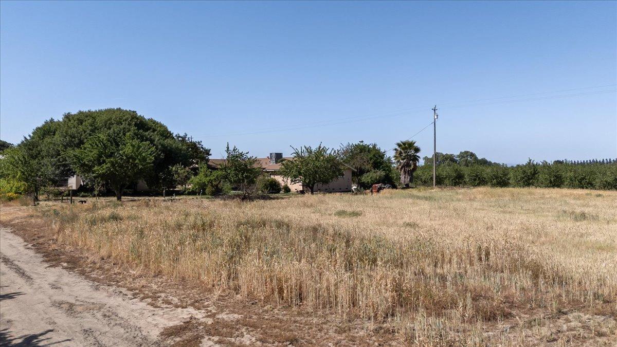 Detail Gallery Image 63 of 72 For 23786 Alice Rd, Manteca,  CA 95337 - 4 Beds | 2 Baths