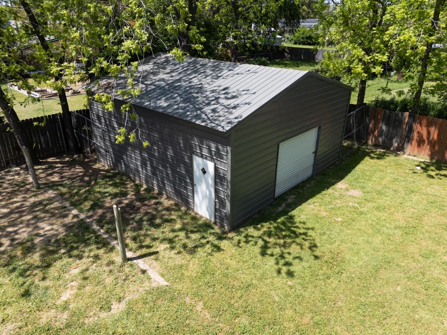 Marcia Avenue, Yuba City, California image 15