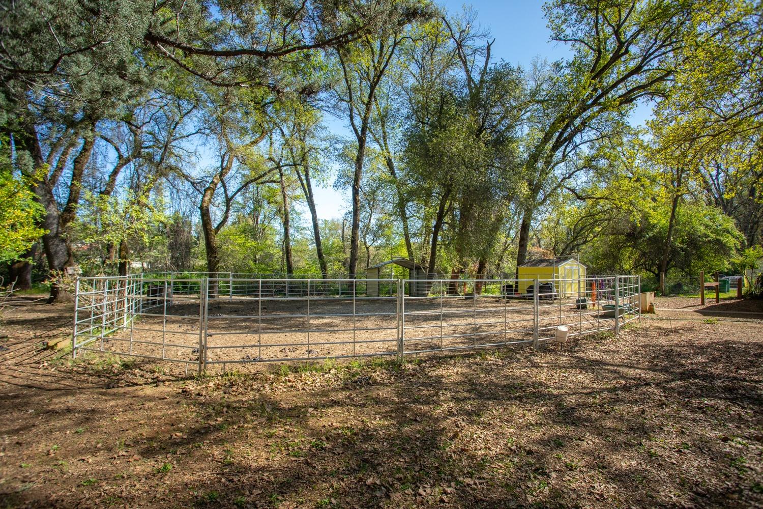 Detail Gallery Image 57 of 69 For 17098 Clover Rd, Penn Valley,  CA 95946 - 2 Beds | 2 Baths
