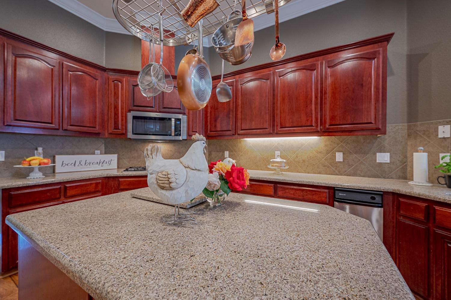 Detail Gallery Image 44 of 73 For 2223 Taylor Jean, Atwater,  CA 95301 - 4 Beds | 3 Baths