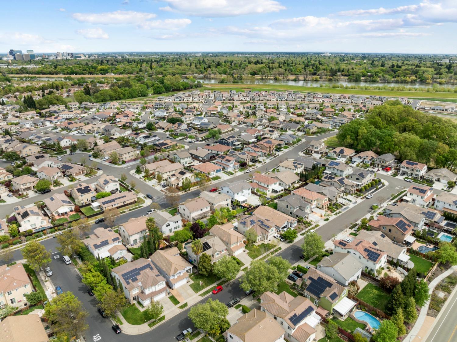 Detail Gallery Image 51 of 54 For 1510 Cedarbrook Rd, West Sacramento,  CA 95691 - 4 Beds | 3 Baths