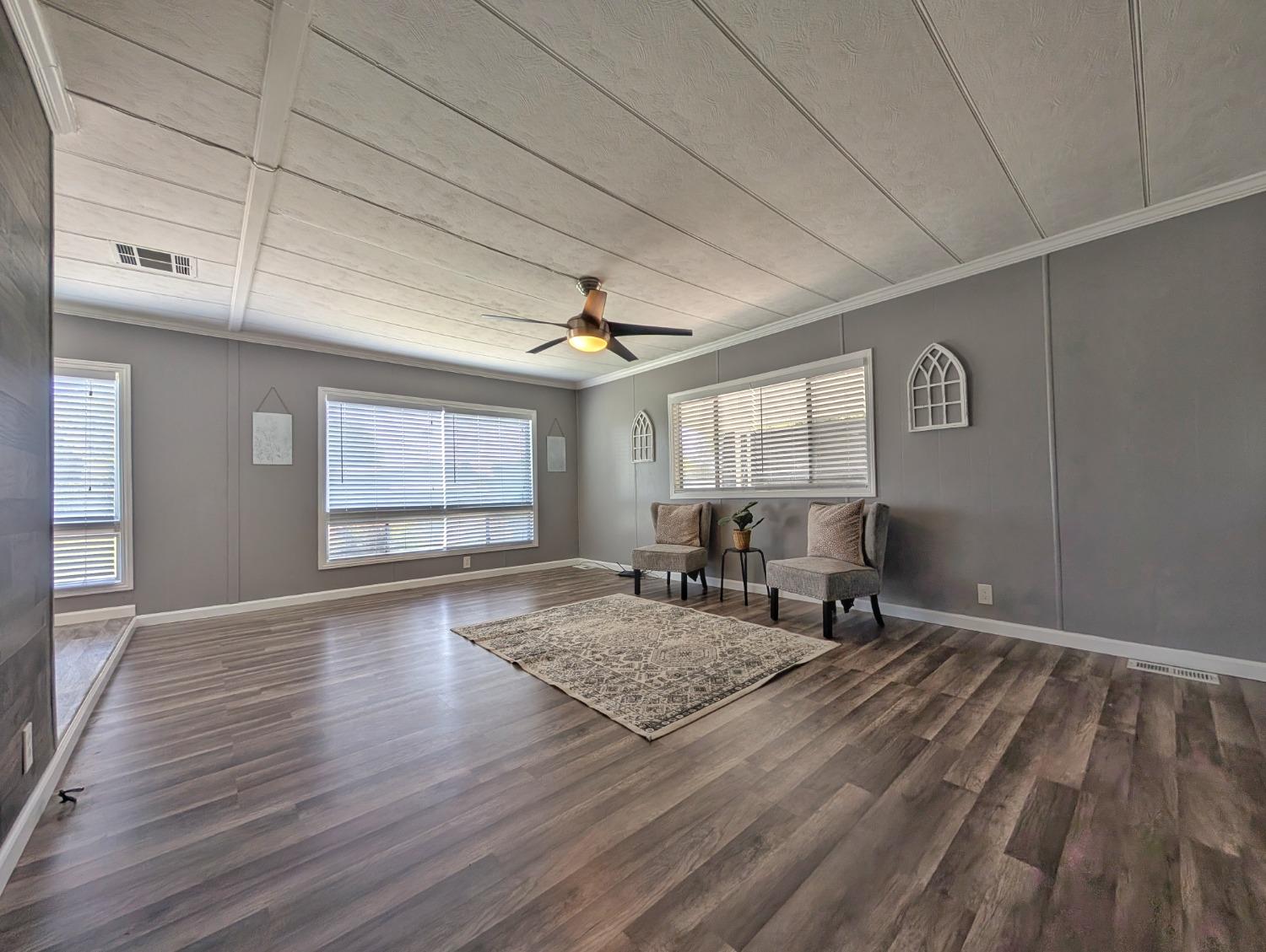Detail Gallery Image 17 of 67 For 4900 N Hwy 99, Stockton,  CA 95212 - 3 Beds | 2 Baths