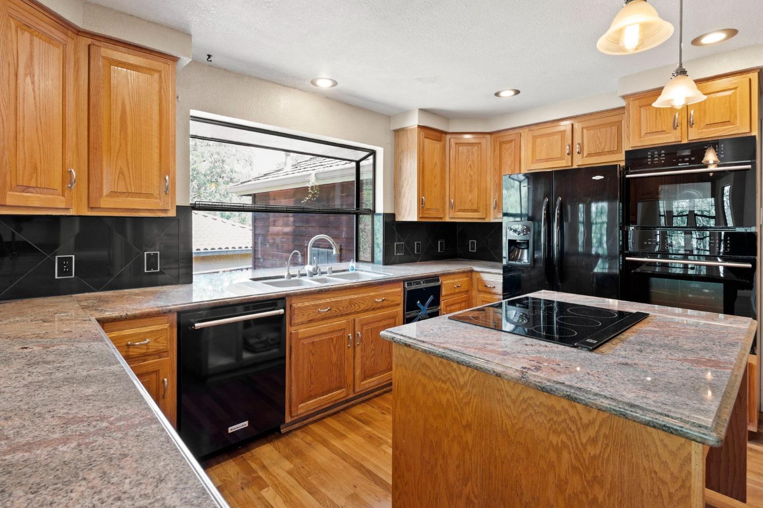 Ridgeview Drive, El Dorado Hills, California image 22