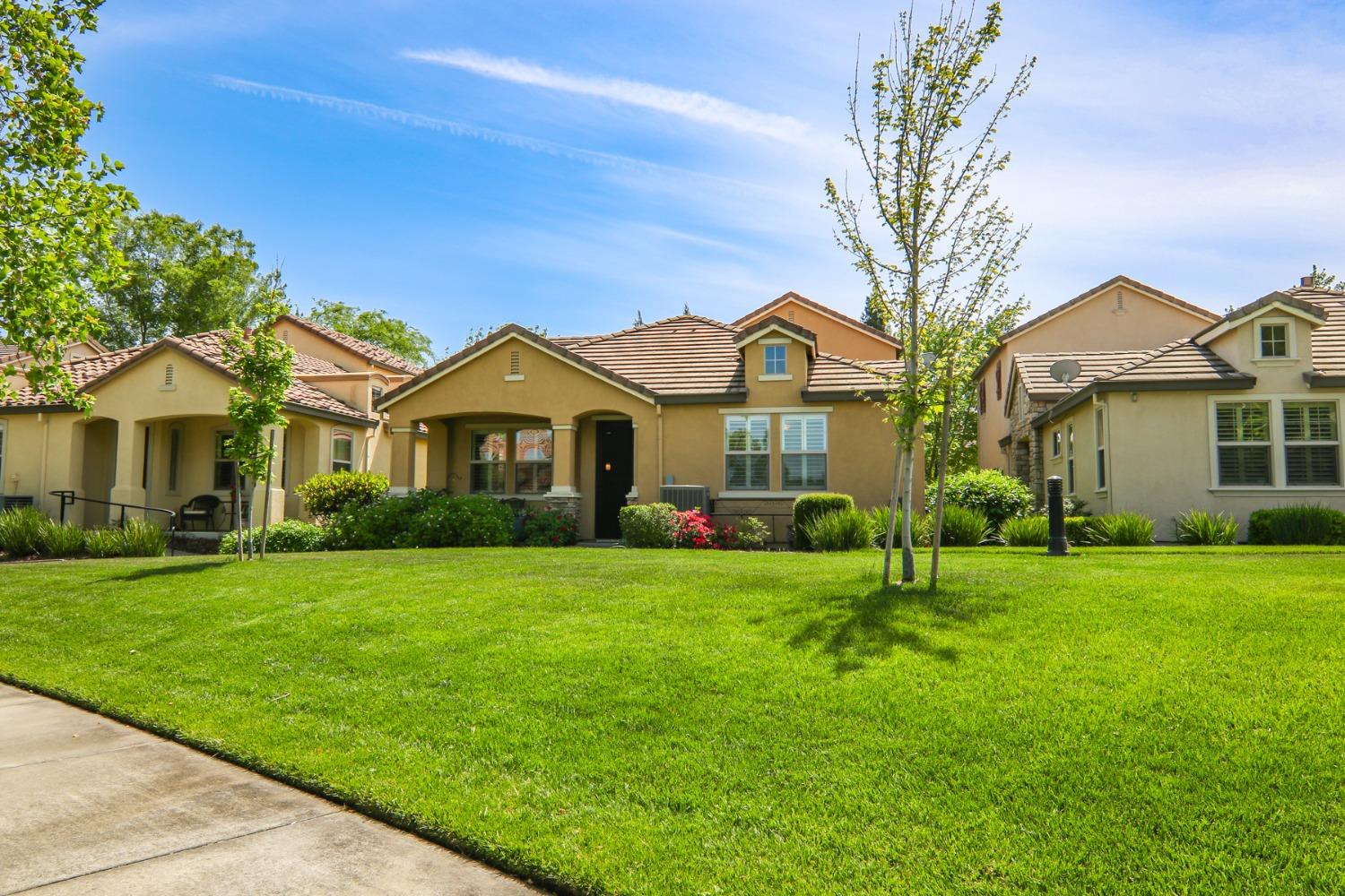 E Marseille Lane, Roseville, California image 3