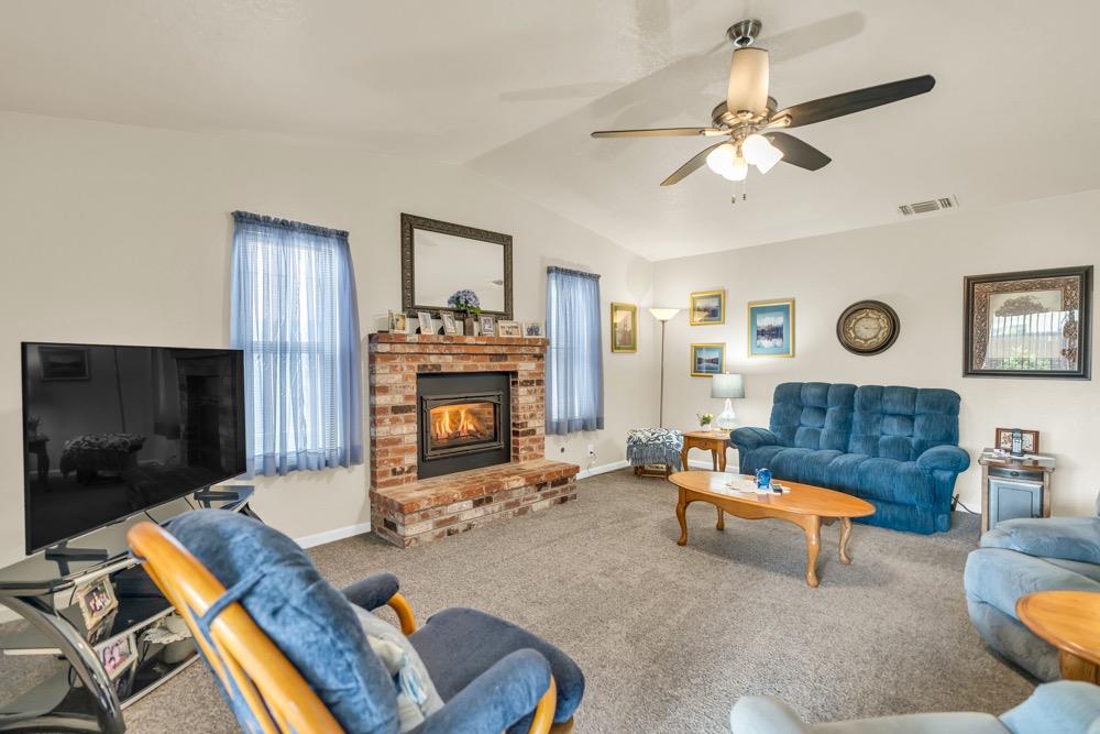 Sun Brae Court, Rio Linda, California image 15