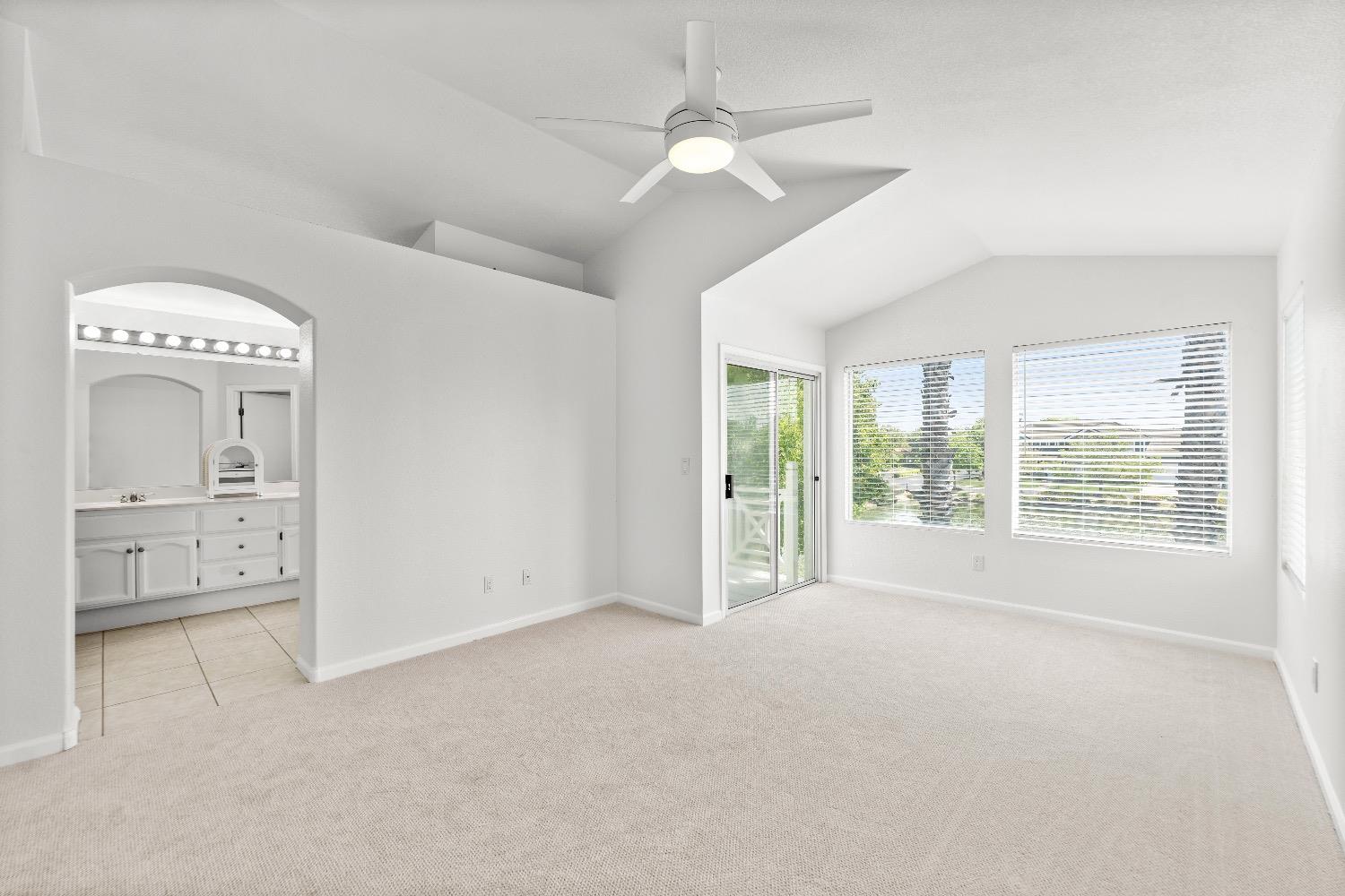 W Island Court, Elk Grove, California image 32