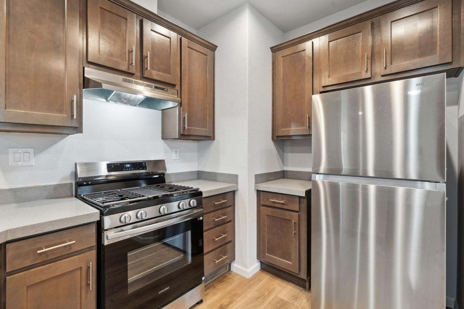 Detail Gallery Image 12 of 22 For 2000 West Capitol Ave. 125, West Sacramento,  CA 95691 - 2 Beds | 2 Baths
