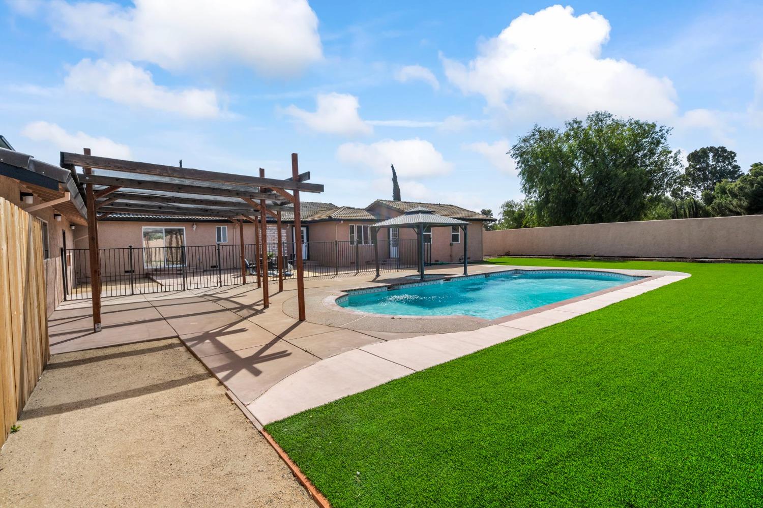 Detail Gallery Image 52 of 86 For 23155 Vaquero Ct, Tracy,  CA 95304 - 5 Beds | 3 Baths