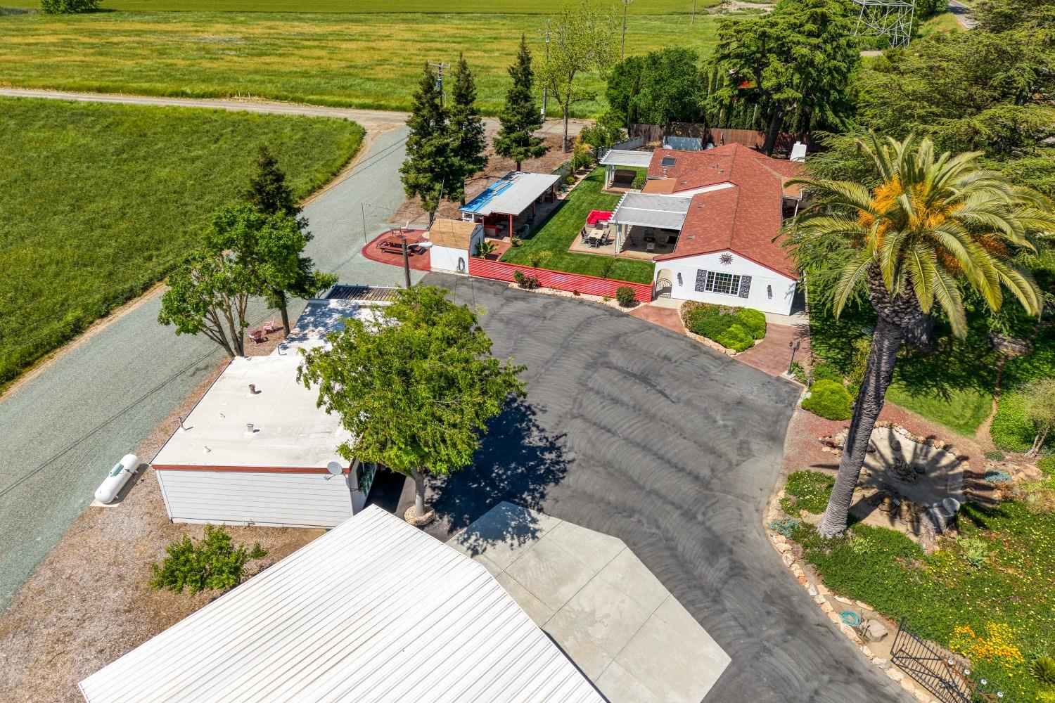 Detail Gallery Image 2 of 81 For 32454 S River Rd, Clarksburg,  CA 95612 - 3 Beds | 2/1 Baths