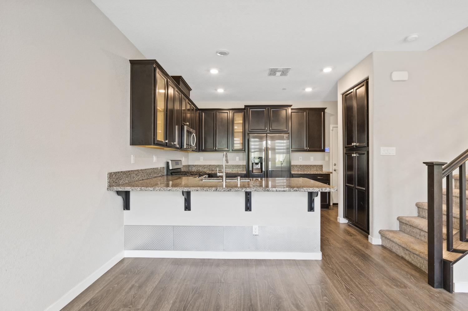 Detail Gallery Image 13 of 45 For 4164 Sally Ride Way, Sacramento,  CA 95834 - 3 Beds | 2/1 Baths