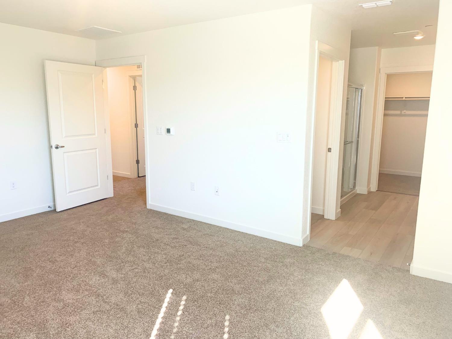 Detail Gallery Image 3 of 10 For 5093 E Turin Ct, Stockton,  CA 95215 - 4 Beds | 2/1 Baths