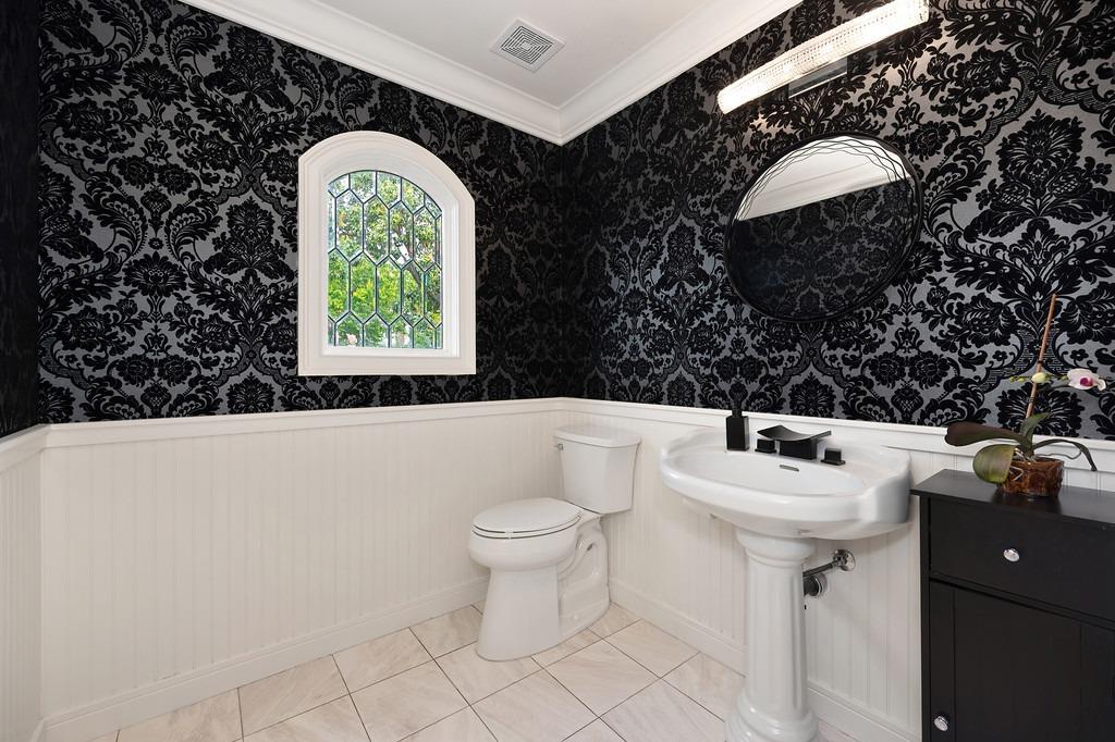 property-img