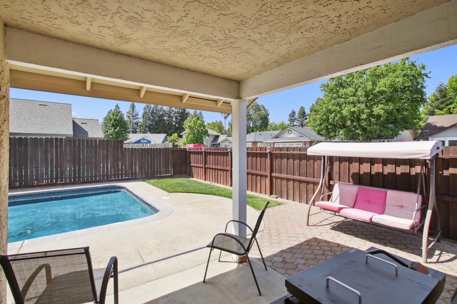Adelante Court, Elk Grove, California image 34