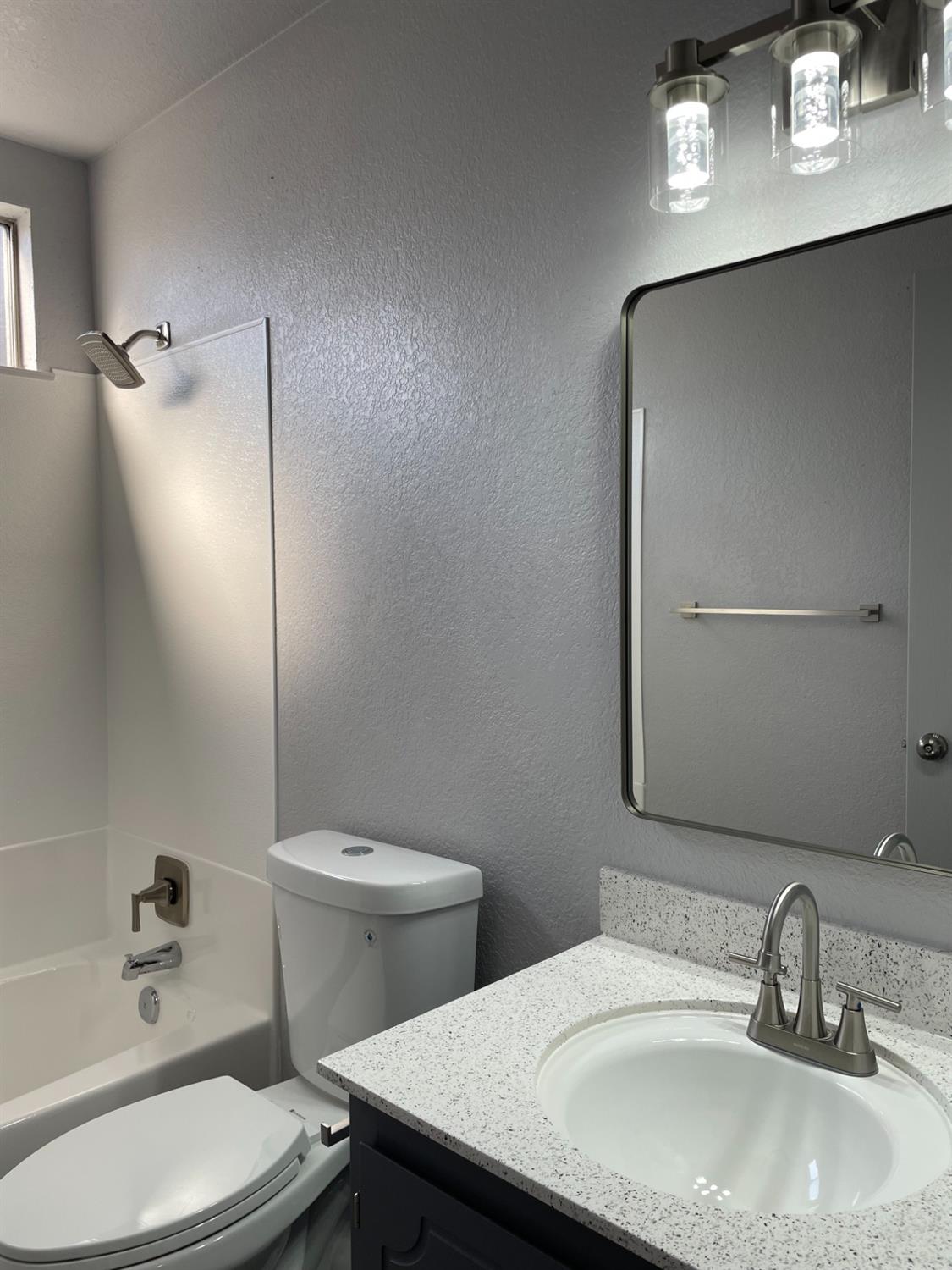 Detail Gallery Image 14 of 15 For 6240 Sunrise South Dr, Sacramento,  CA 95824 - 4 Beds | 2 Baths