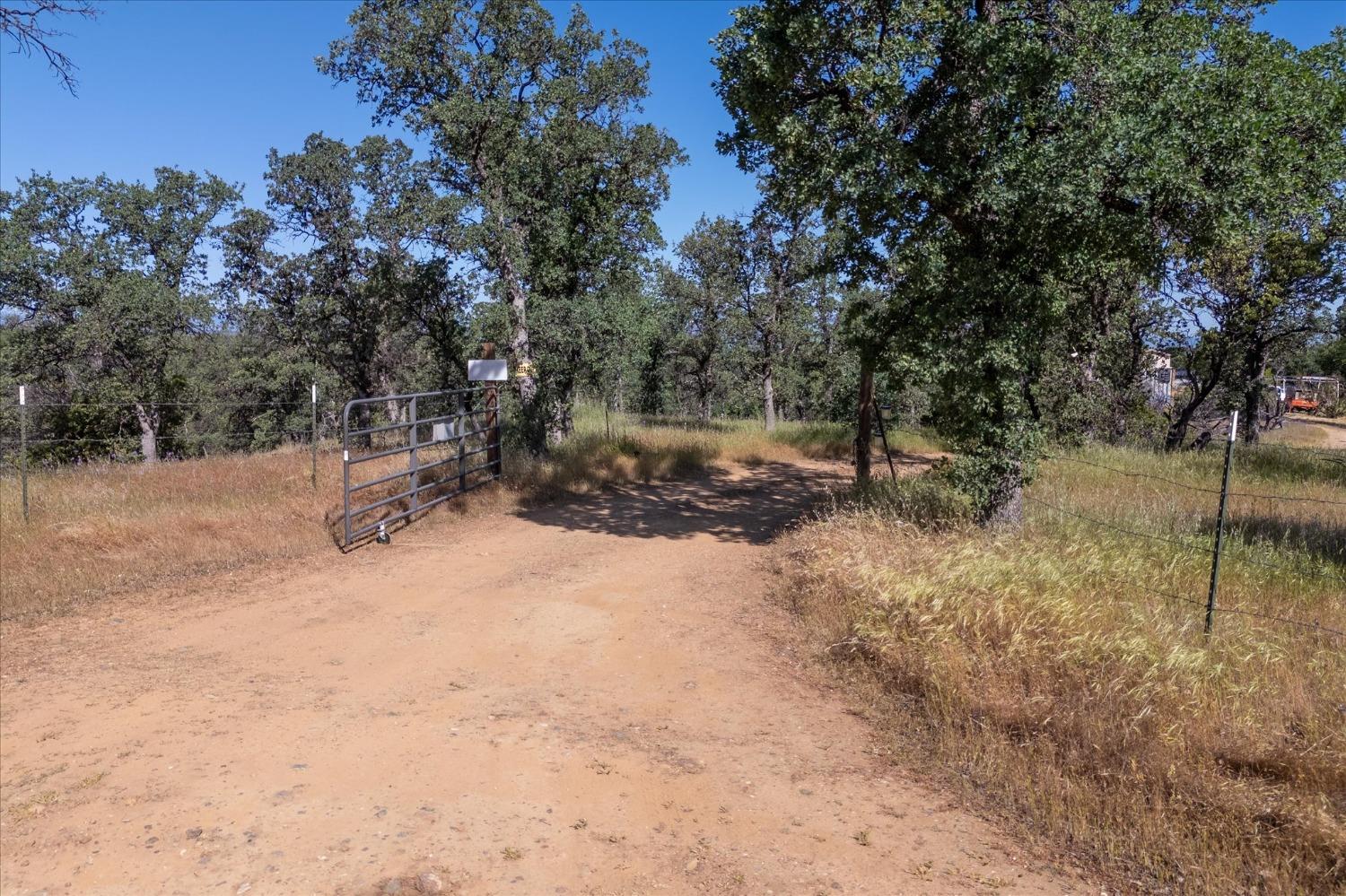 Southwood Dr, Cottonwood, California image 26