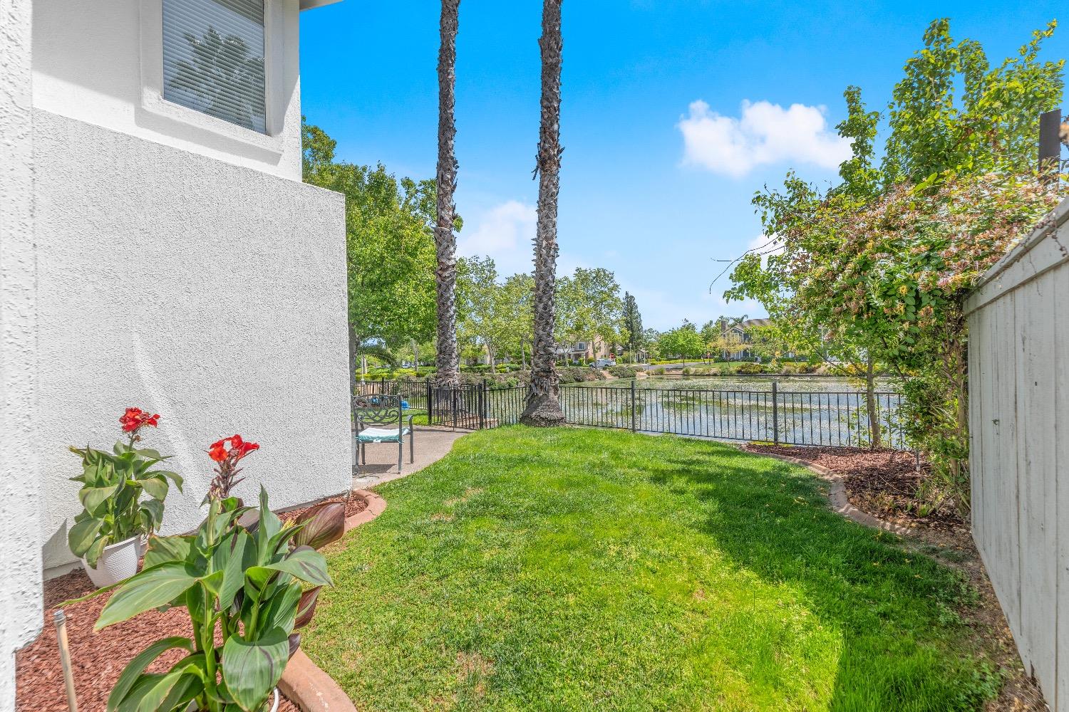 W Island Court, Elk Grove, California image 41