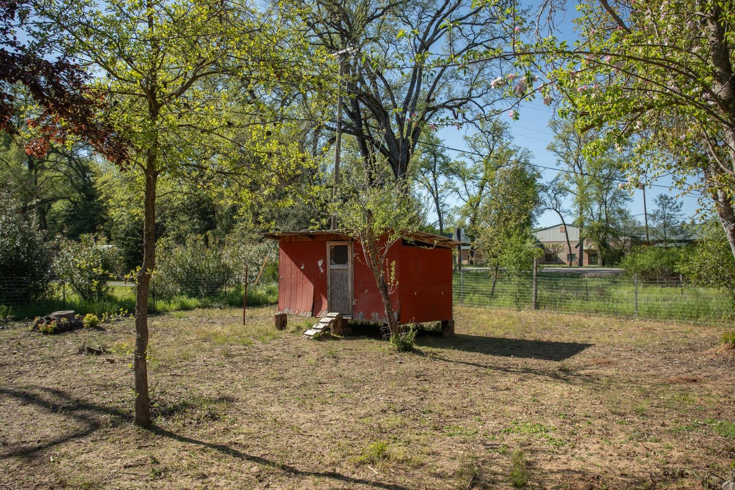 Detail Gallery Image 65 of 69 For 17098 Clover Rd, Penn Valley,  CA 95946 - 2 Beds | 2 Baths